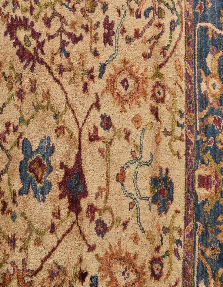 Detail image of 5' 6 x 8' 4  Hand Knotted Darya Wool Rug