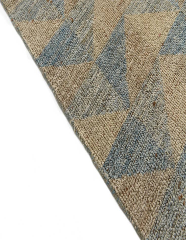Detail image of 8' 1 x 10' 3  Hand Knotted Darya Wool Rug