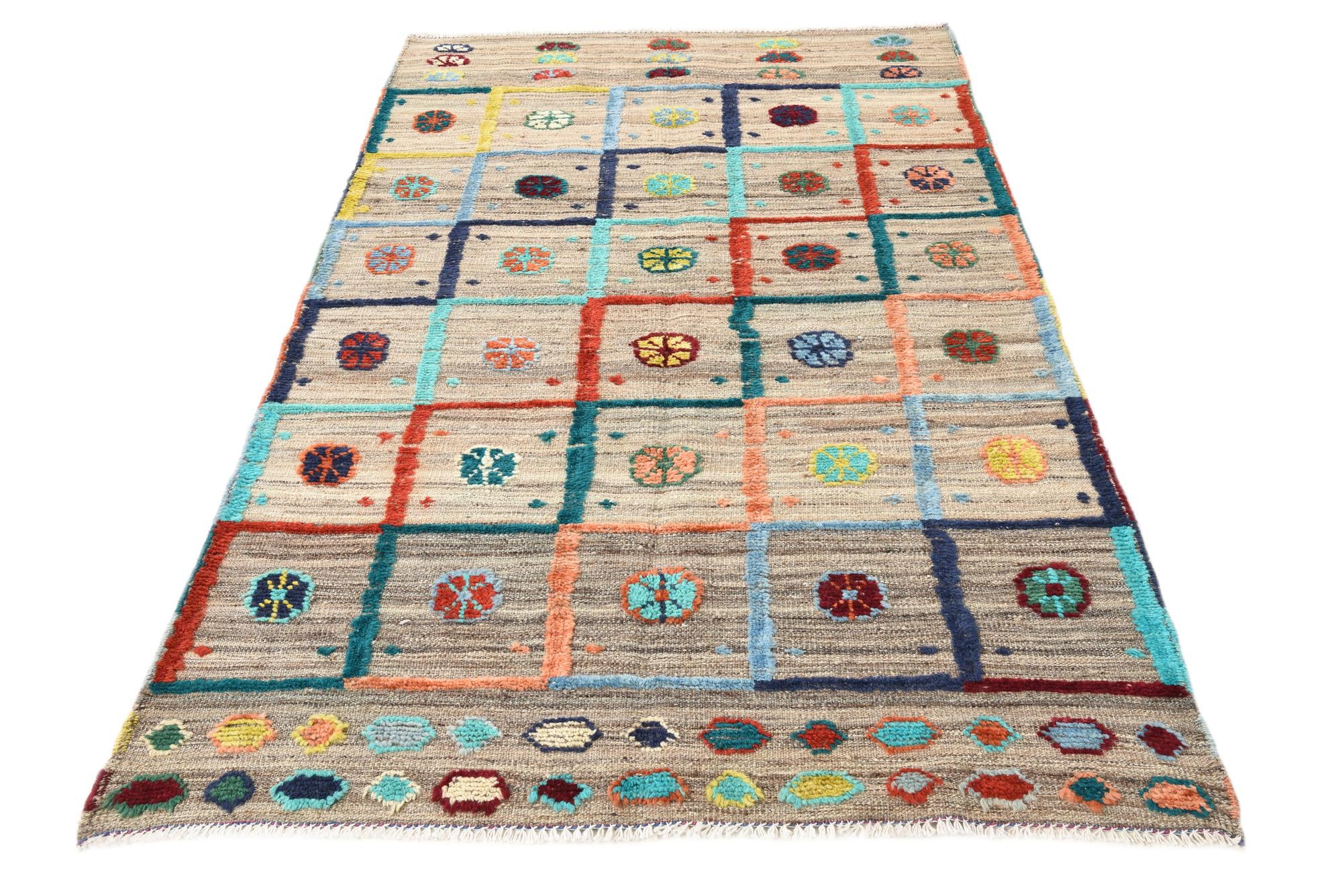 4' 2 x 6' 10 Hand Knotted Darya Wool Rug