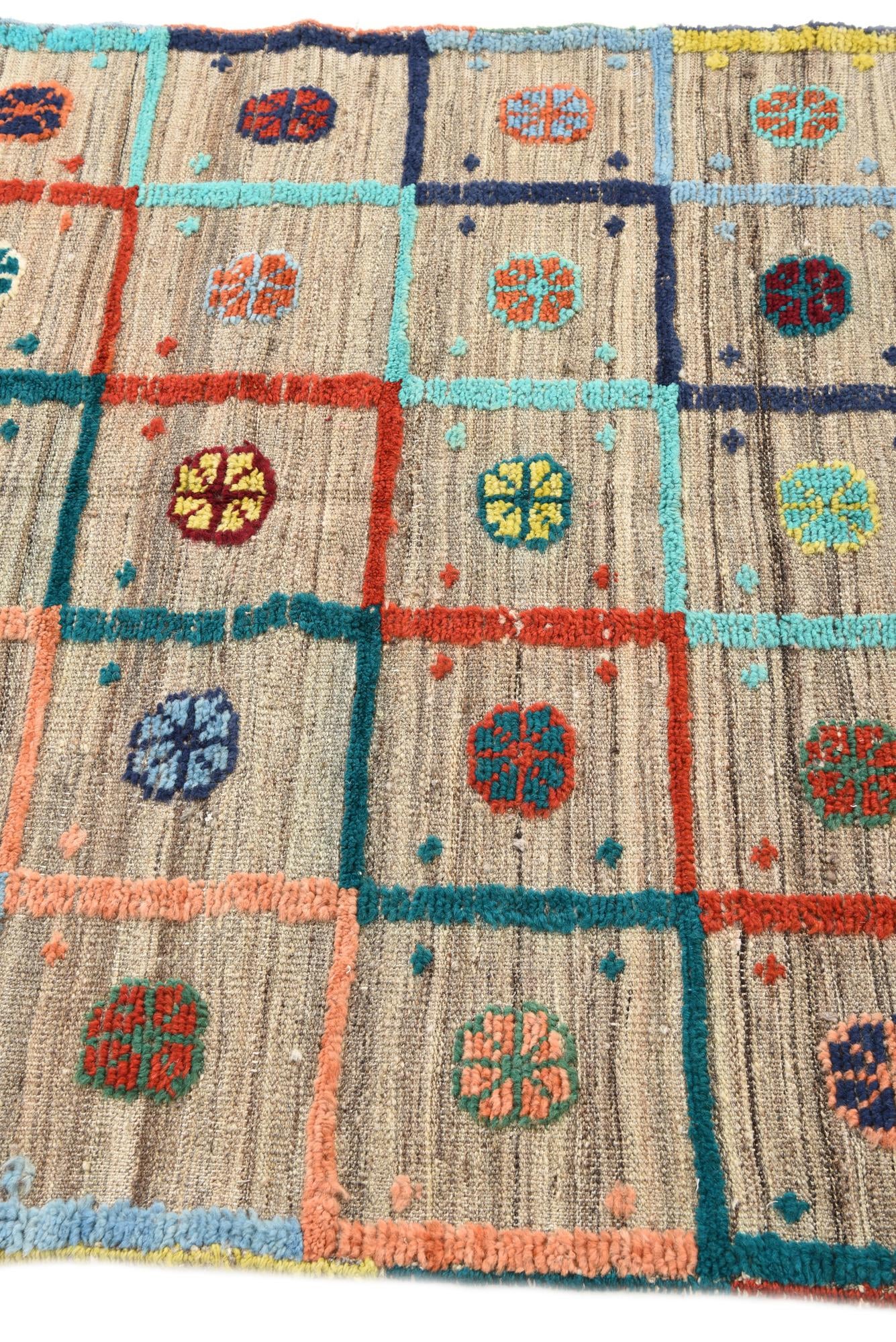 4' 2 x 6' 10 Hand Knotted Darya Wool Rug