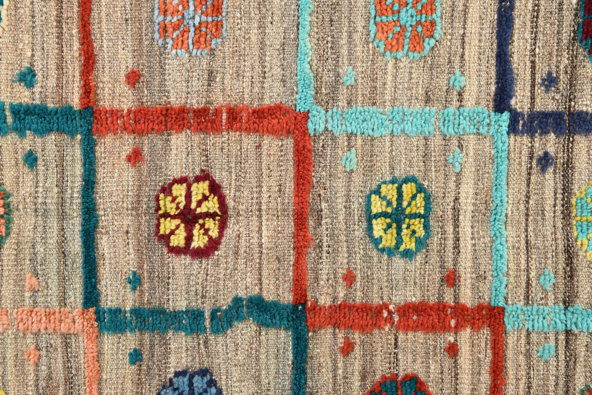 4' 2 x 6' 10 Hand Knotted Darya Wool Rug
