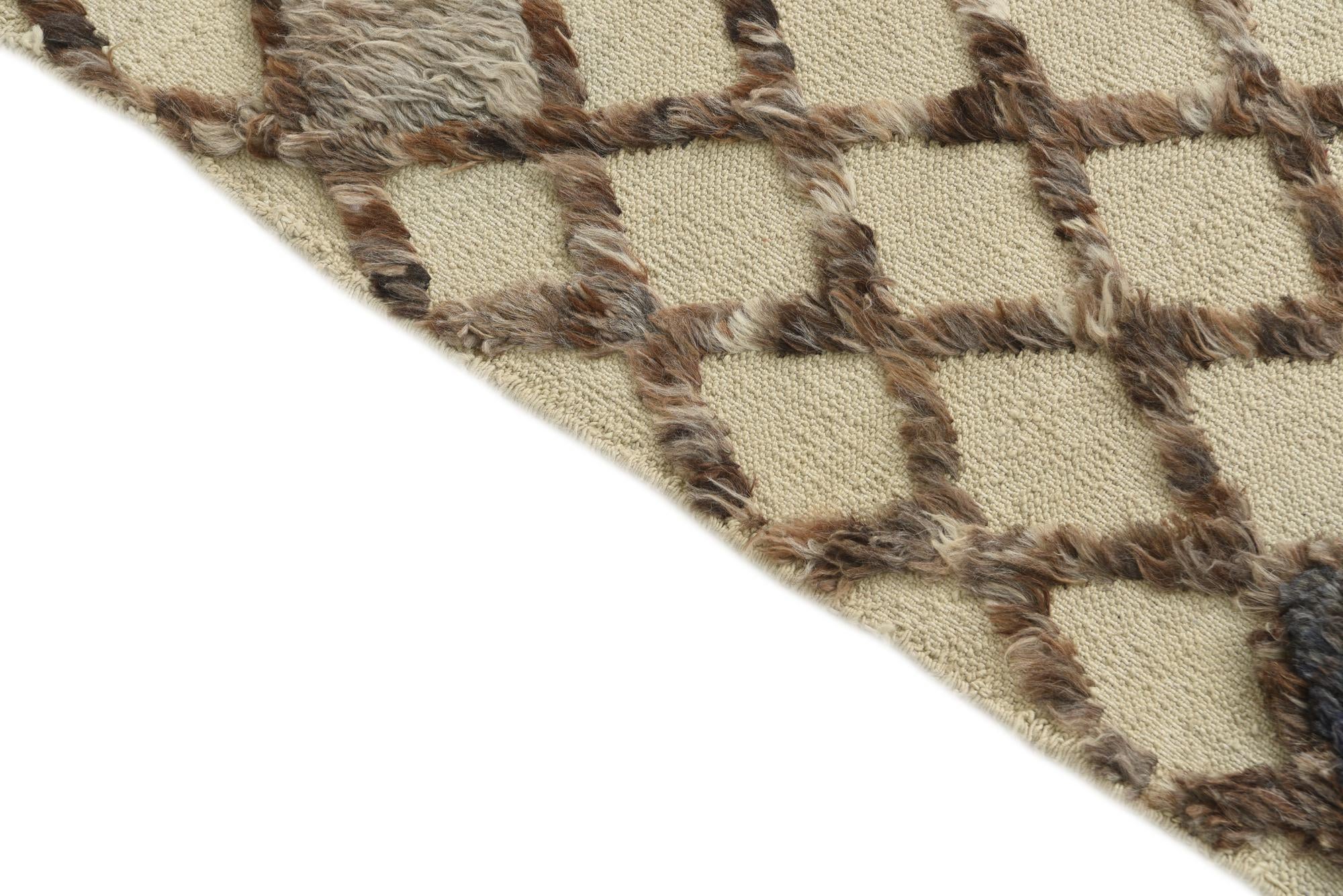 6' 6 x 10' 4 Hand Knotted Darya Wool Rug