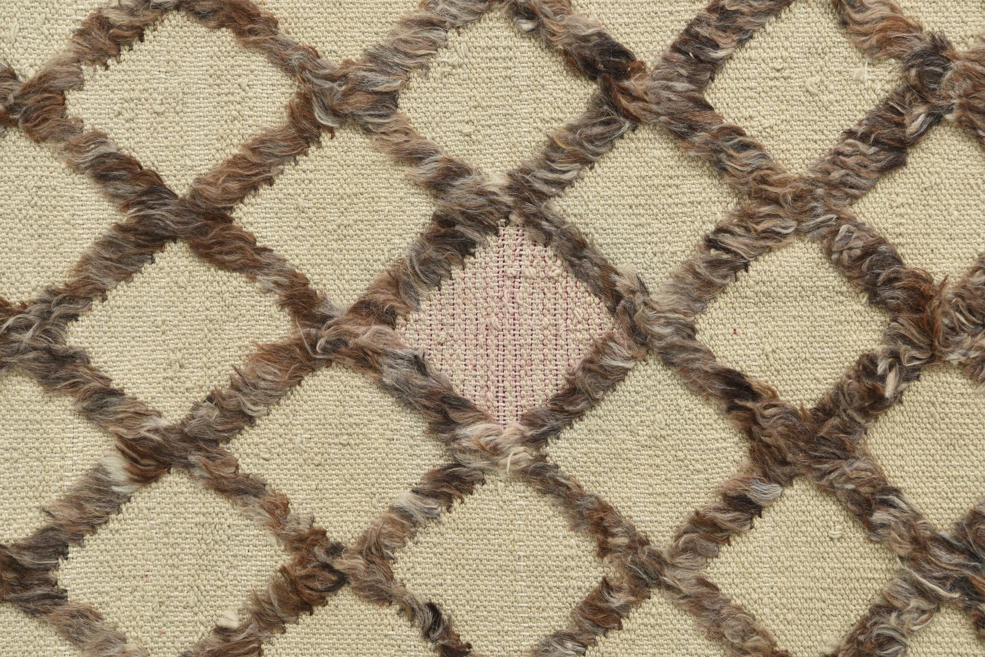 6' 6 x 10' 4 Hand Knotted Darya Wool Rug