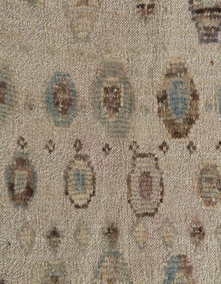 Detail image of 7' x 10' 1  Hand Knotted Darya Wool Rug