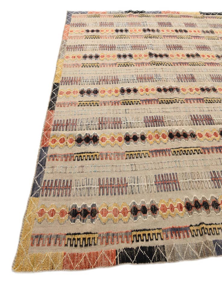 Detail image of 9' x 12' 3  Hand Knotted Darya Wool Rug