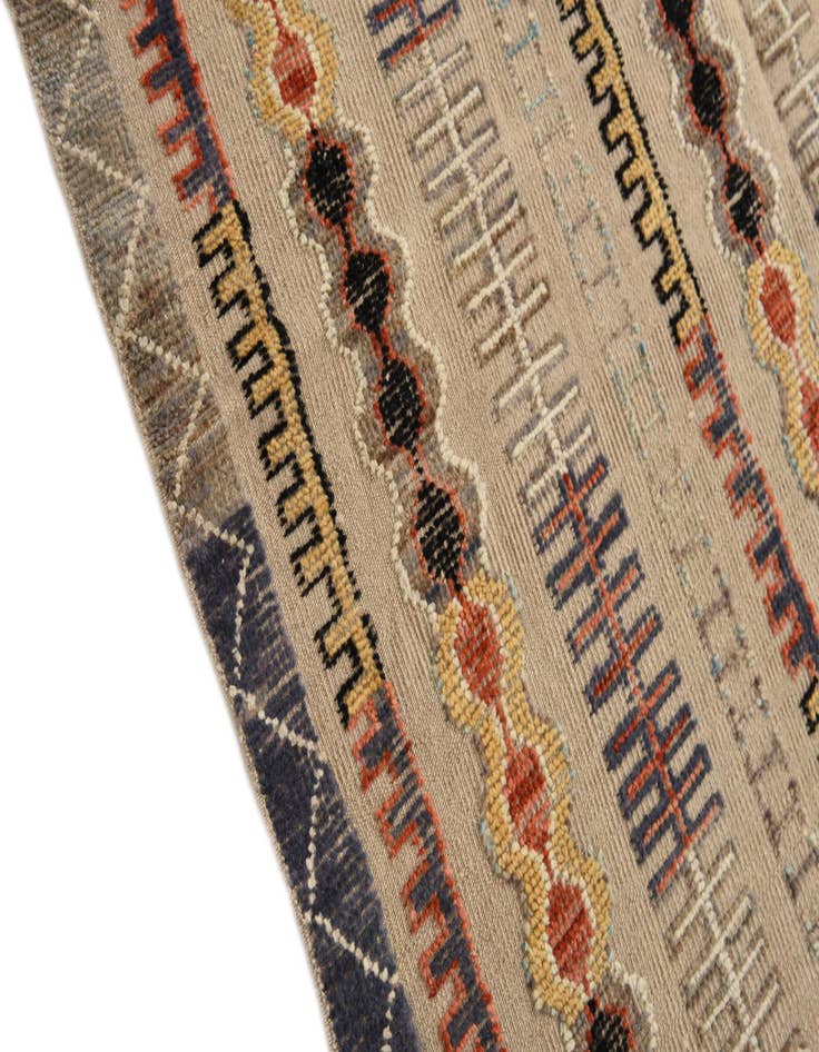 Detail image of 9' x 12' 3  Hand Knotted Darya Wool Rug