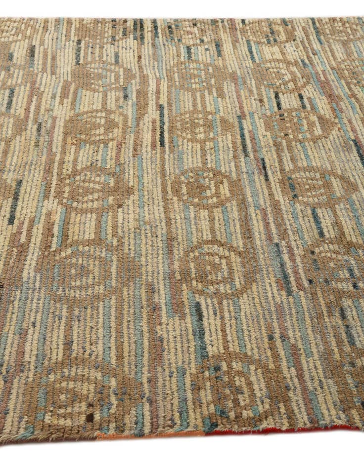 Detail image of 7' 1 x 9' 9  Hand Knotted Darya Wool Rug