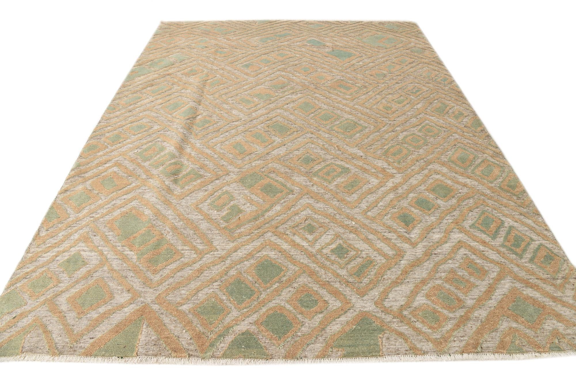 7' 11 x 10' 6 Hand Knotted Darya Wool Rug