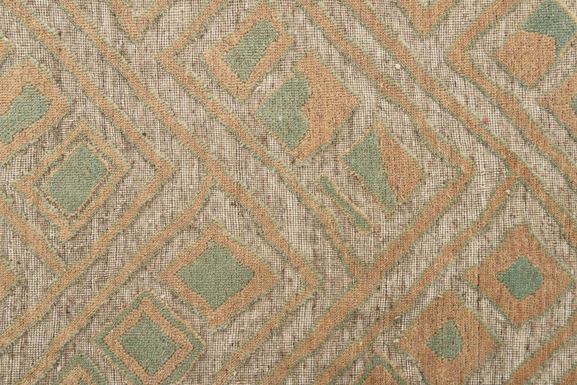 7' 11 x 10' 6 Hand Knotted Darya Wool Rug