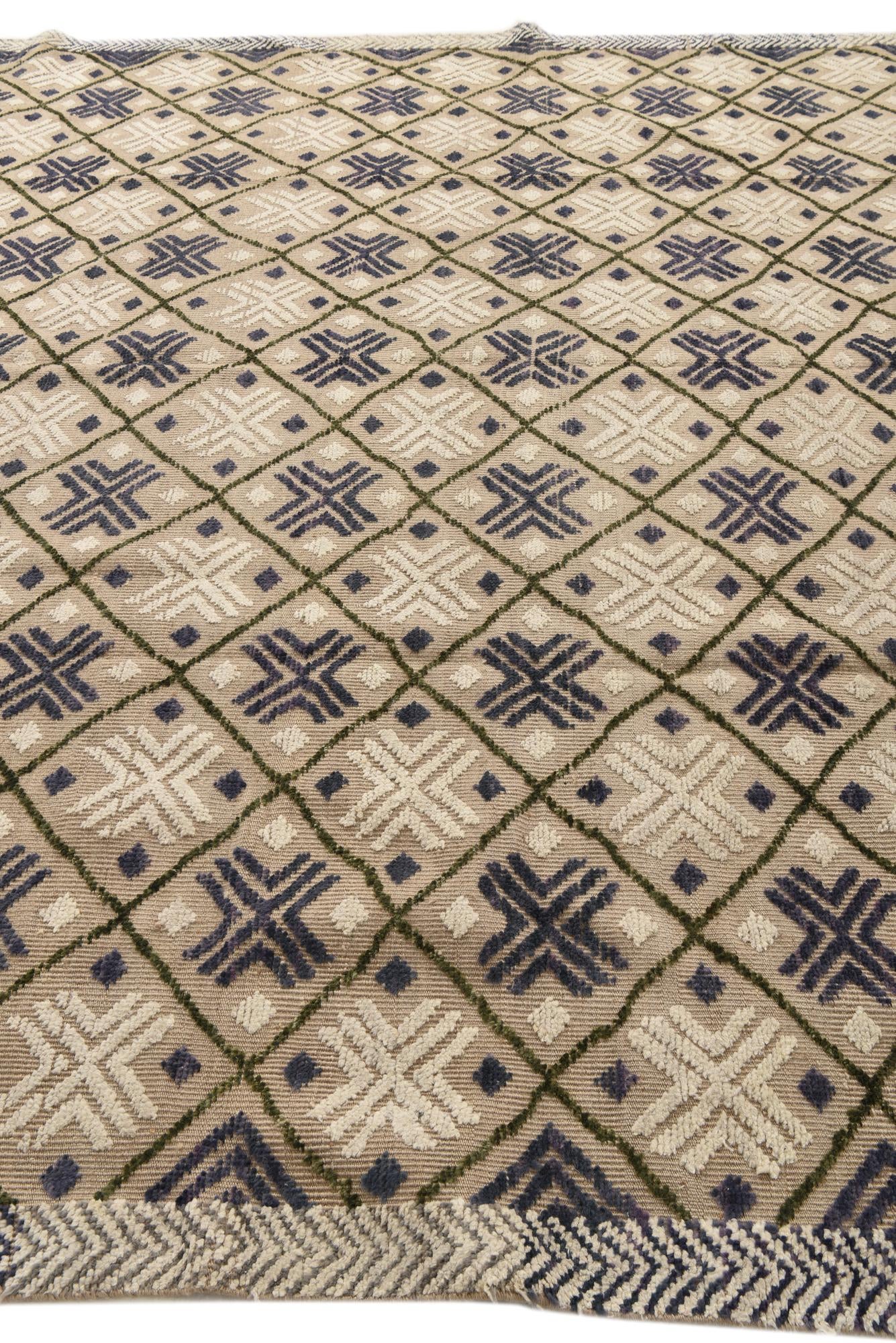 9' 9 x 14' 6 Hand Knotted Darya Wool Rug