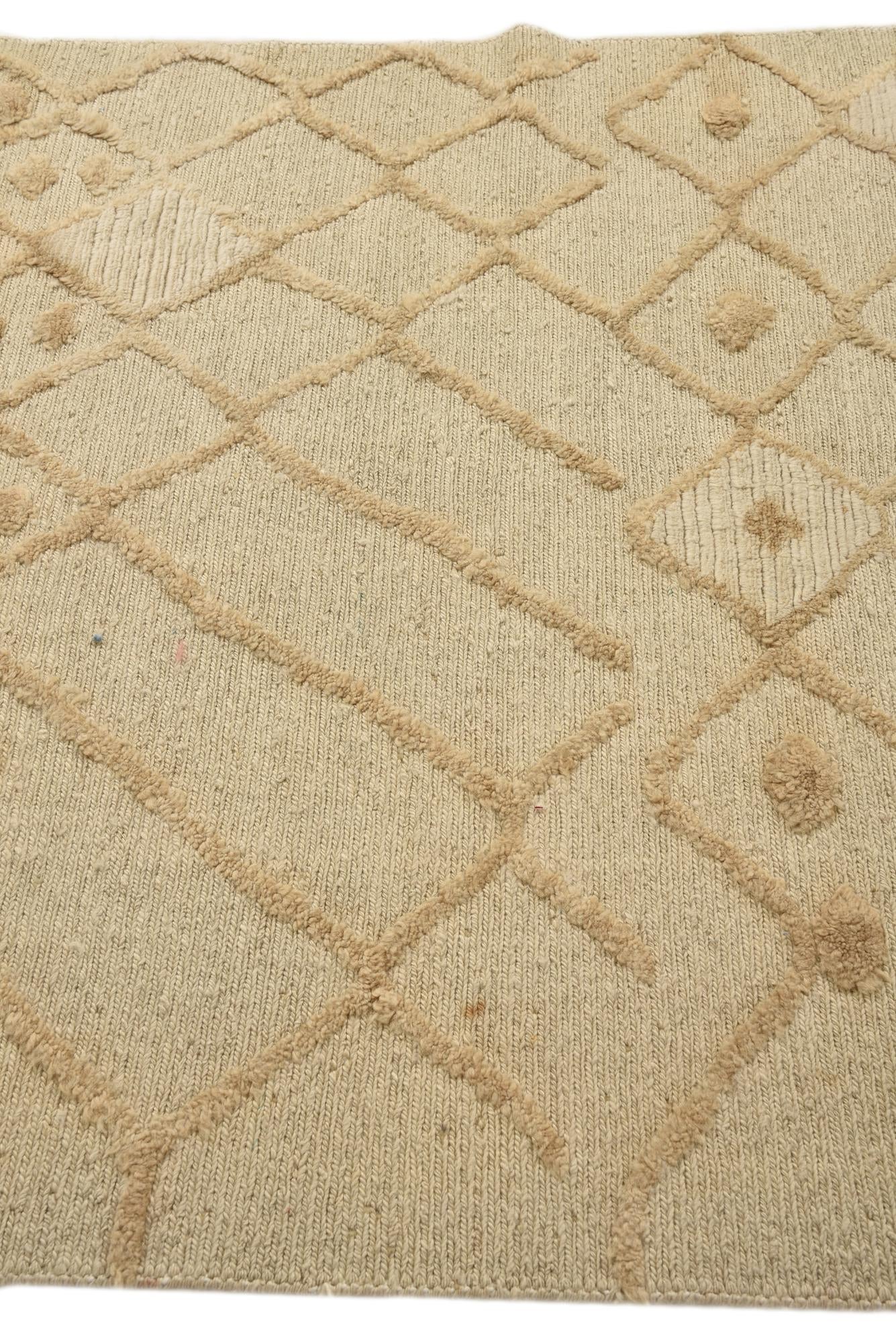 4' 6 x 6' 2 Hand Knotted Darya Wool Rug