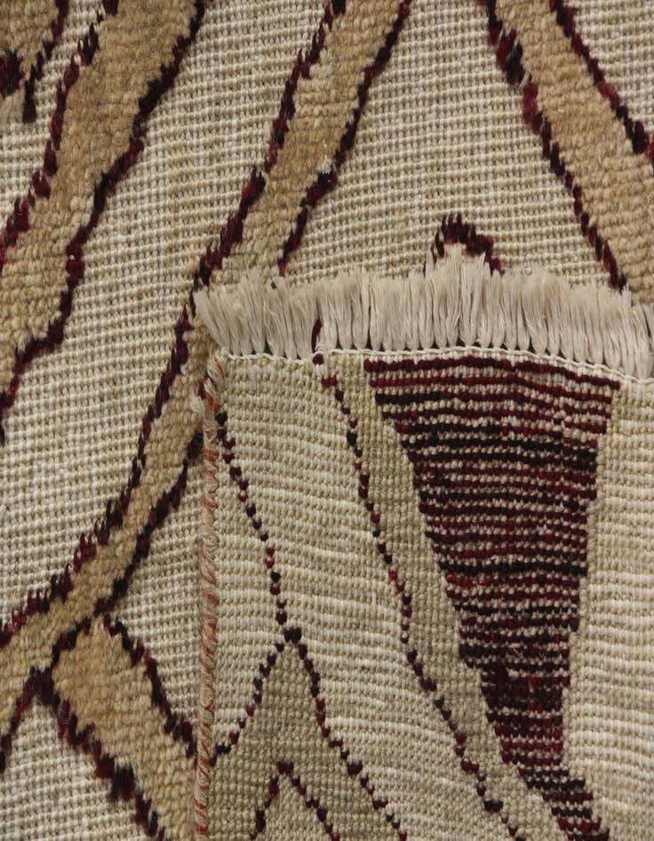 Detail image of 9' 9 x 14' 9  Hand Knotted Darya Wool Rug