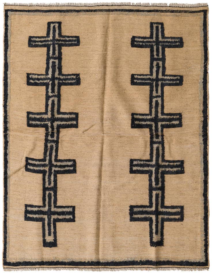 Detail image of 4' 8 x 7' 1 Hand Knotted Darya Wool Rug