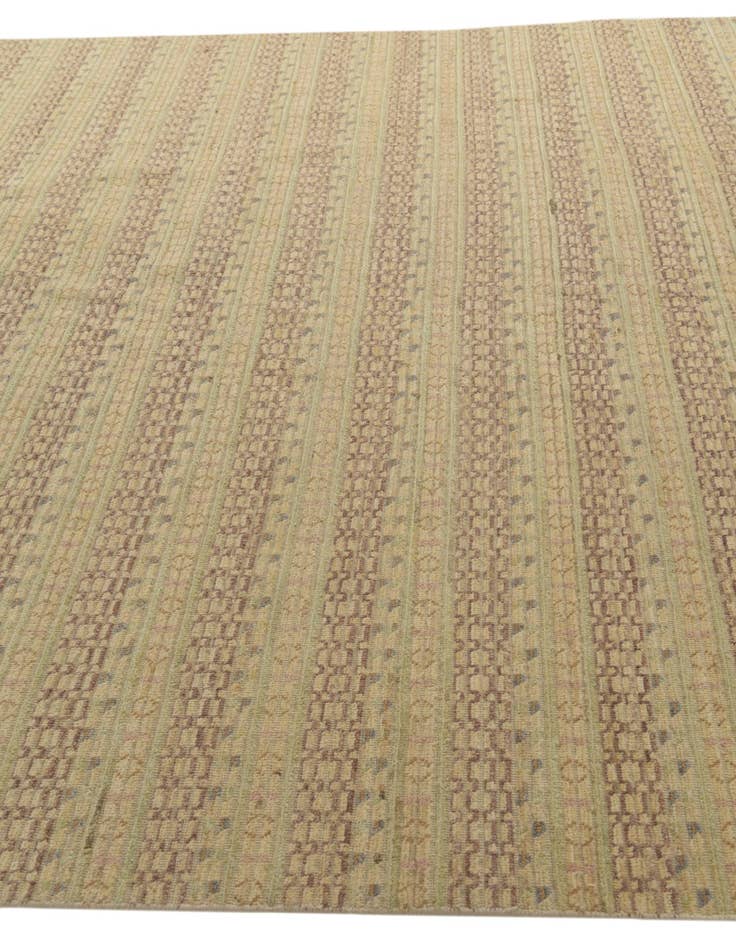 Detail image of 8' x 10' 1  Hand Knotted Darya Wool Rug