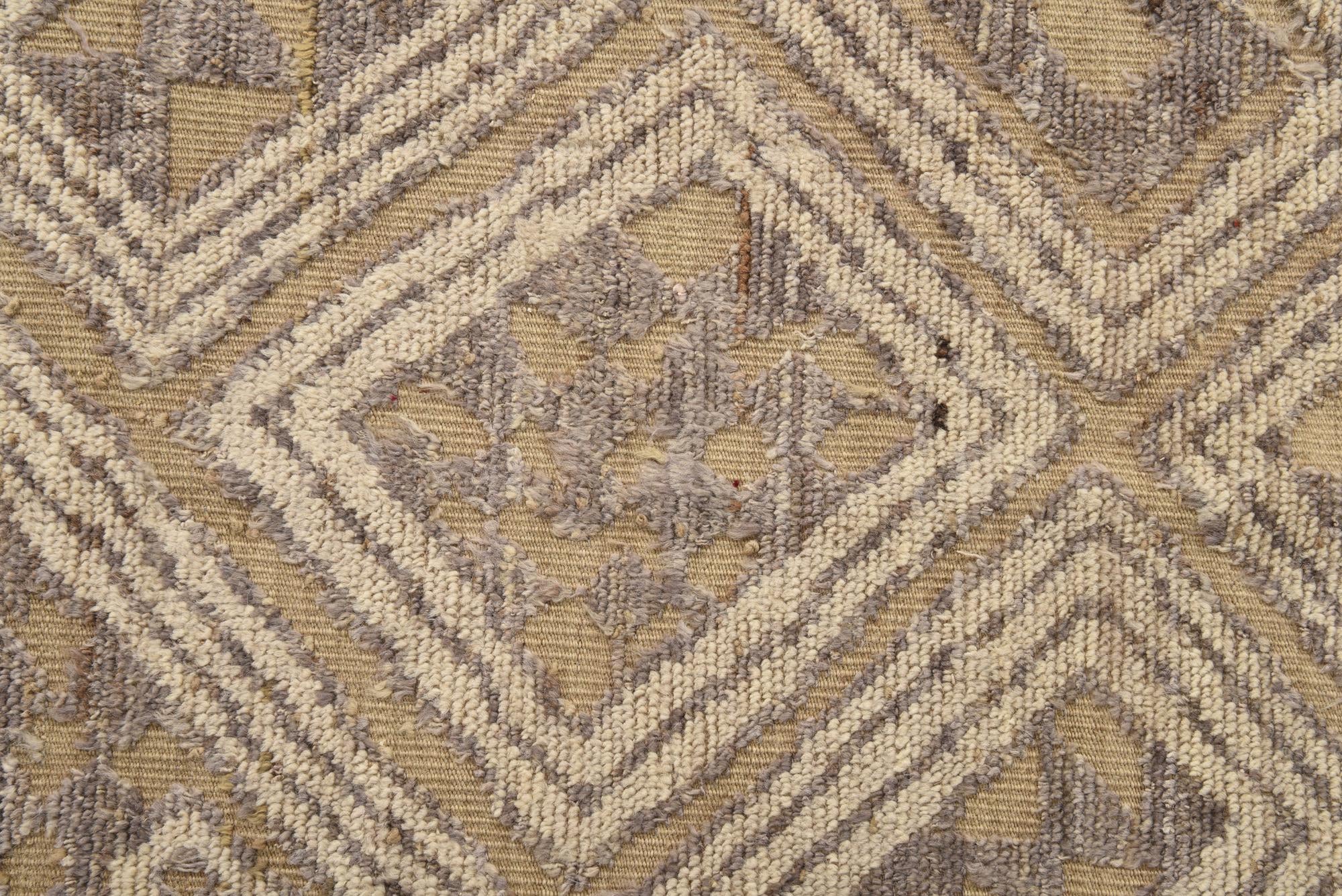 7' 9 x 10' 3 Hand Knotted Darya Wool Rug