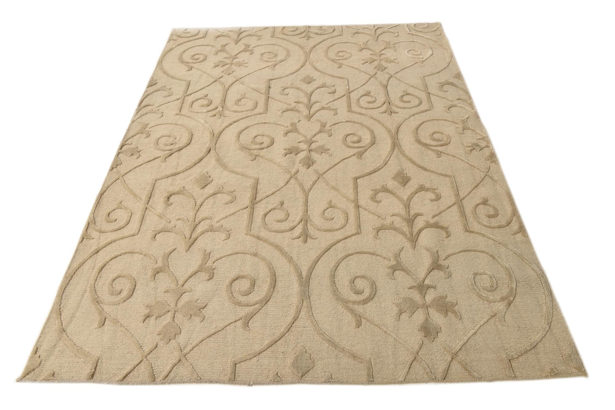 5' 5 x 7' 5 Hand Knotted Darya Wool Rug