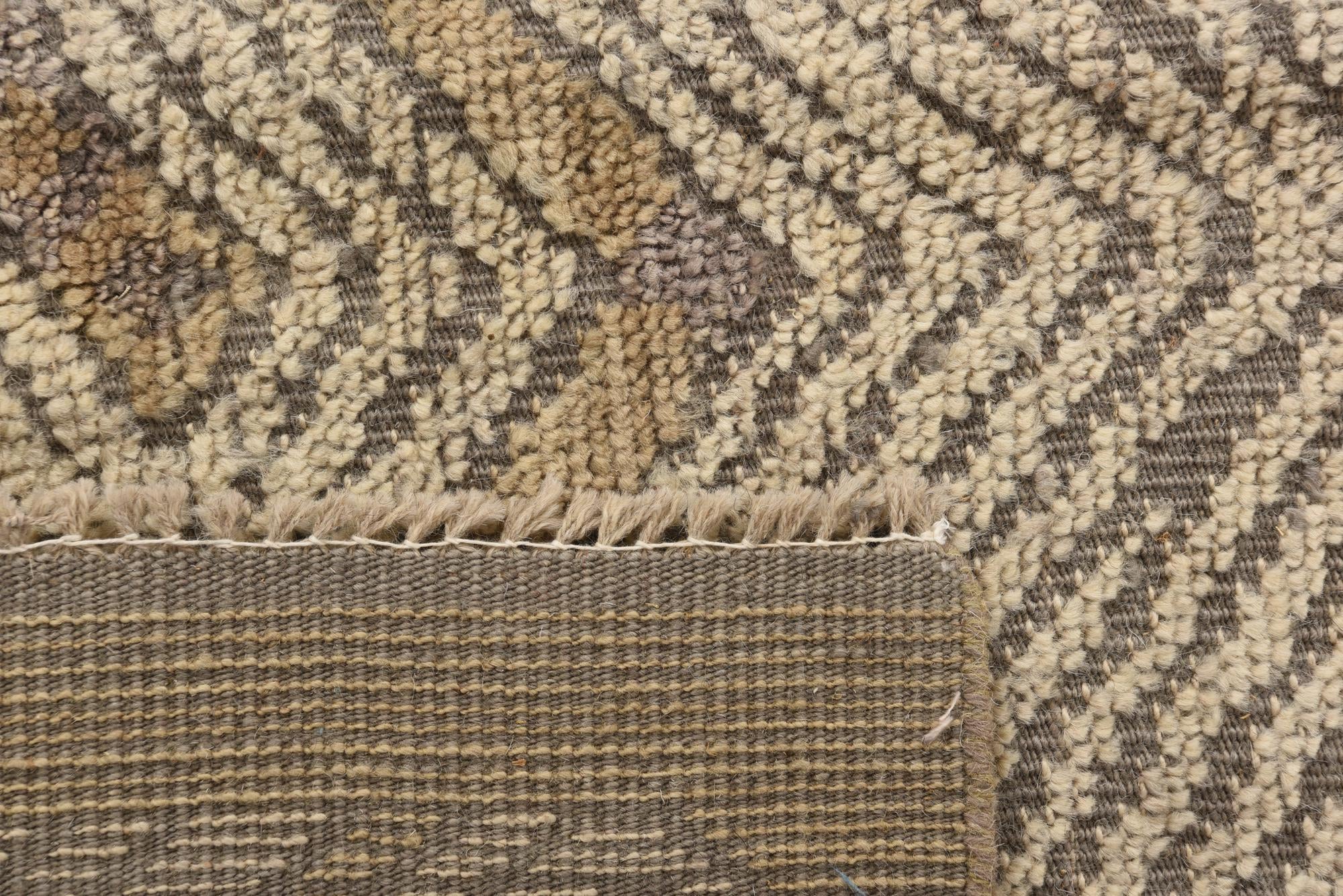 7' 9 x 10' 2 Hand Knotted Darya Wool Rug