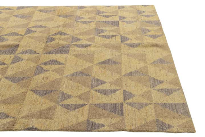 5' 7 x 8' Hand Knotted Darya Wool Rug