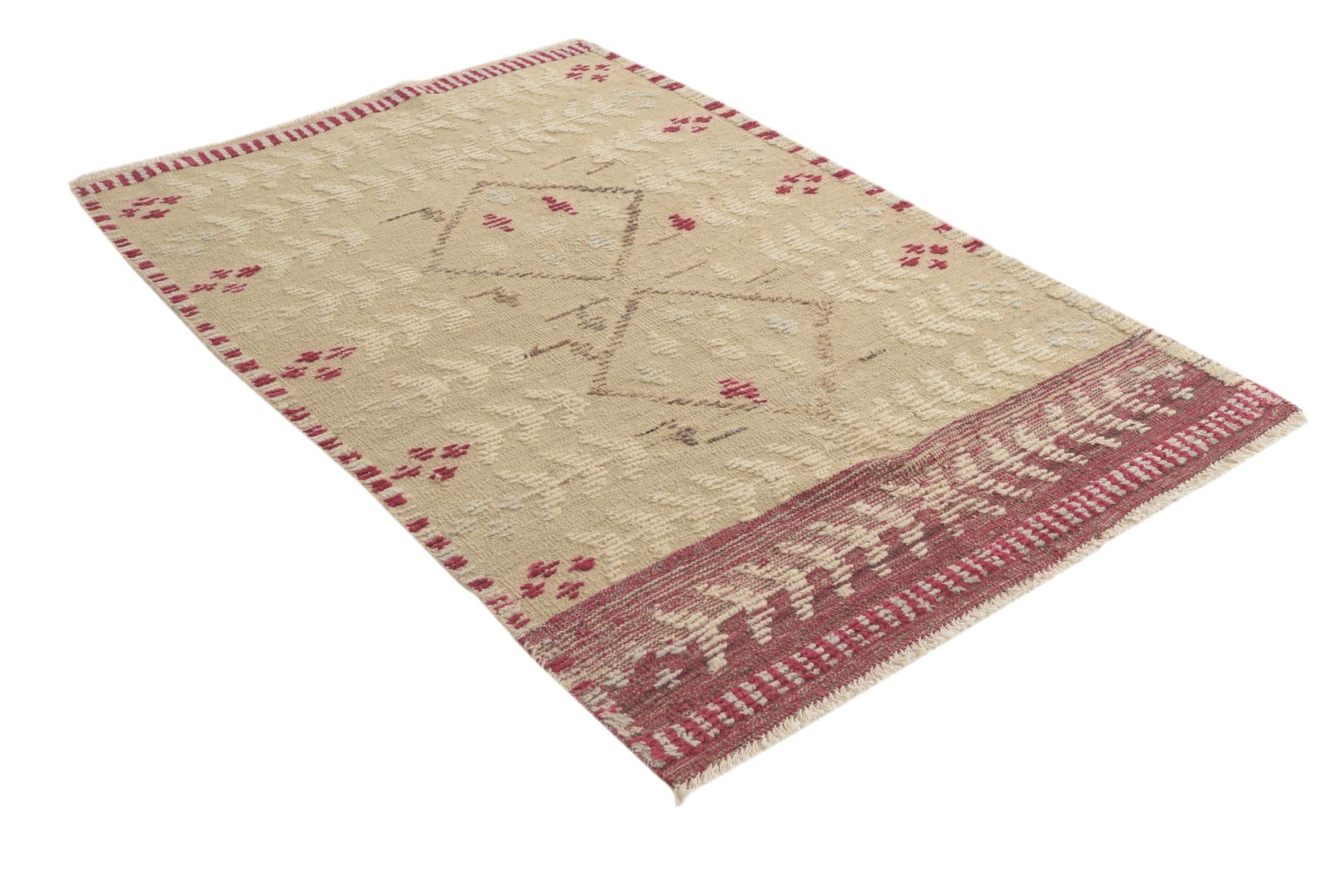 4' 2 x 6' 1 Hand Knotted Darya Wool Rug