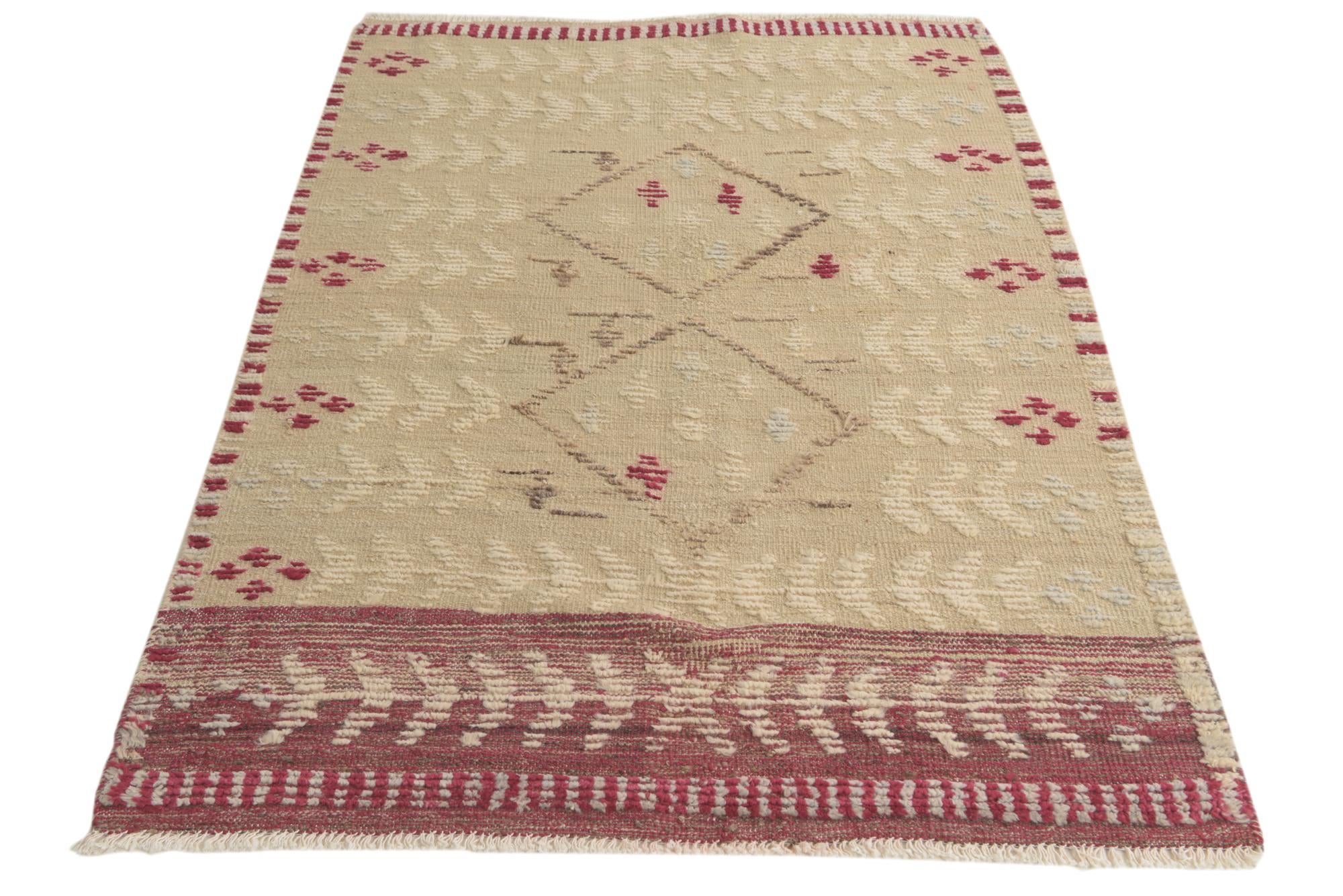 4' 2 x 6' 1 Hand Knotted Darya Wool Rug