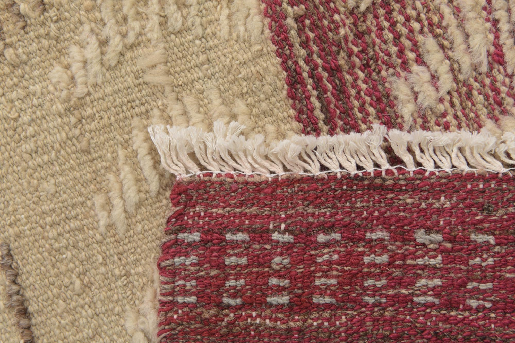 4' 2 x 6' 1 Hand Knotted Darya Wool Rug