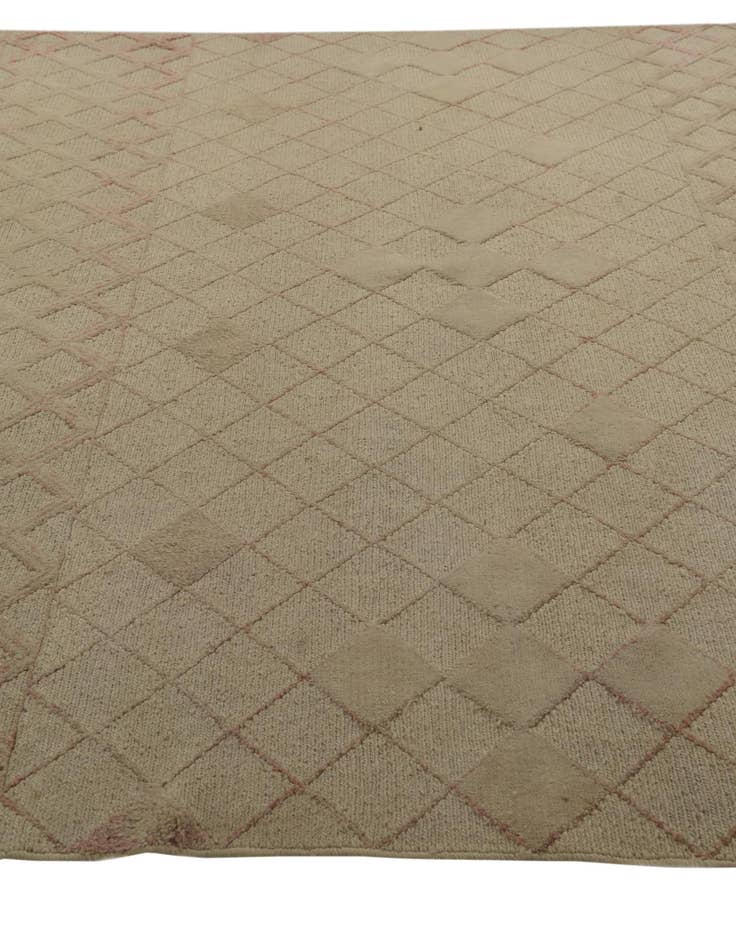 Detail image of 8' x 9' 6 Hand Knotted Darya Wool Rug