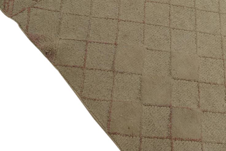 Detail image of 8' x 9' 6 Hand Knotted Darya Wool Rug