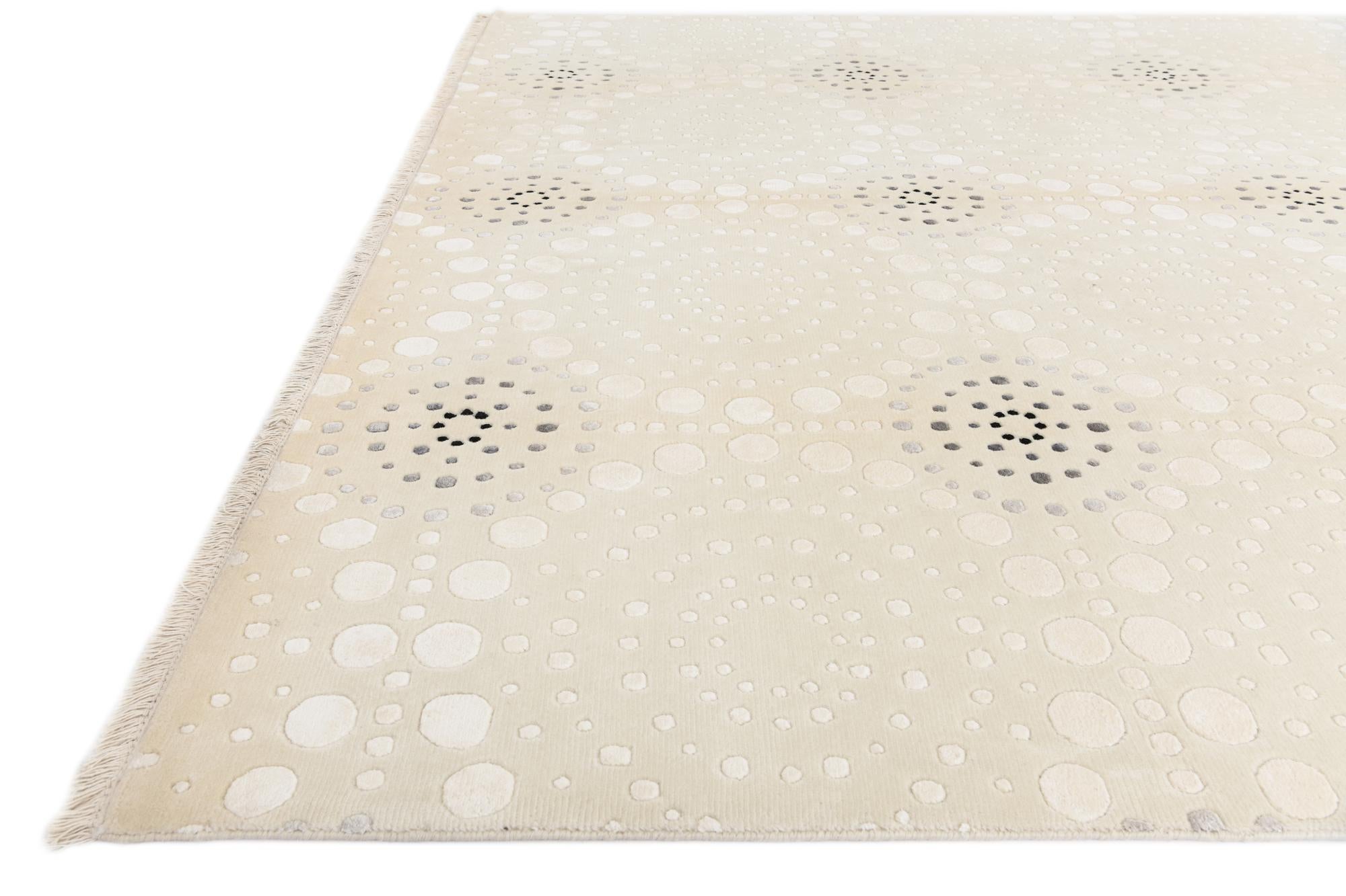 8' x 10' 2 Hand Knotted Darya Wool Rug