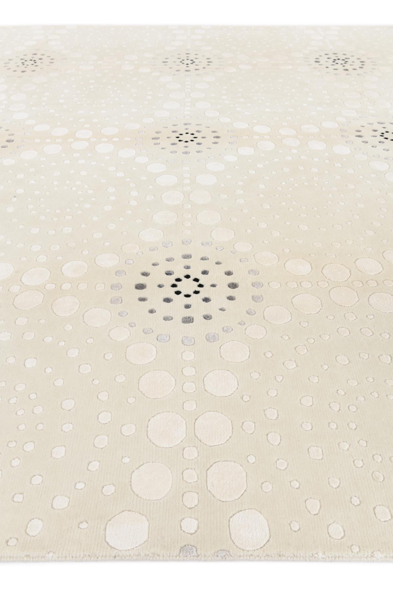 8' x 10' 2 Hand Knotted Darya Wool Rug