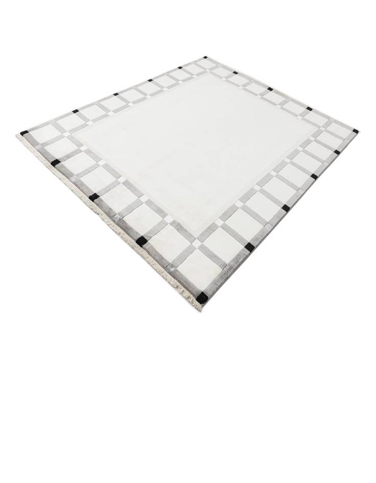 Detail image of 7' 10 x 9' 10  Hand Knotted Darya Wool Rug