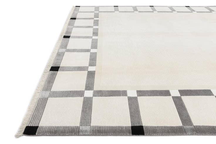 Detail image of 7' 10 x 9' 10 Hand Knotted Darya Wool Rug