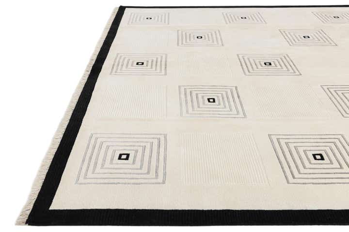 7' 10 x 10' Hand Knotted Darya Wool Rug