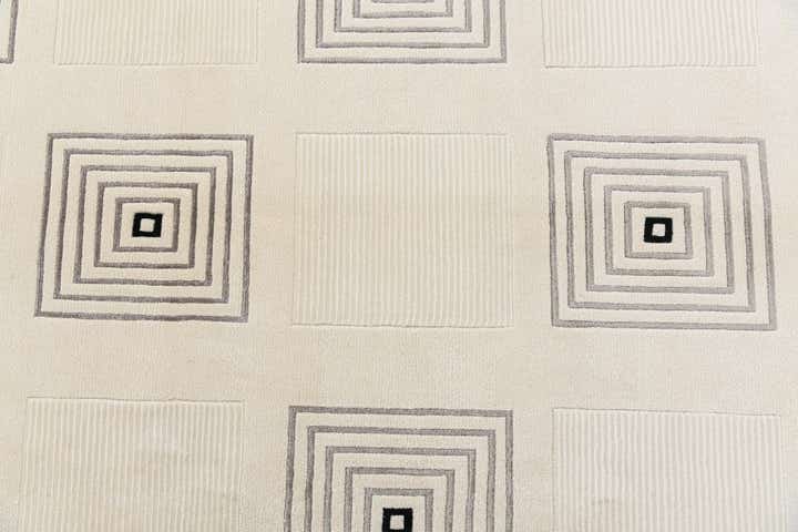 7' 10 x 10' Hand Knotted Darya Wool Rug