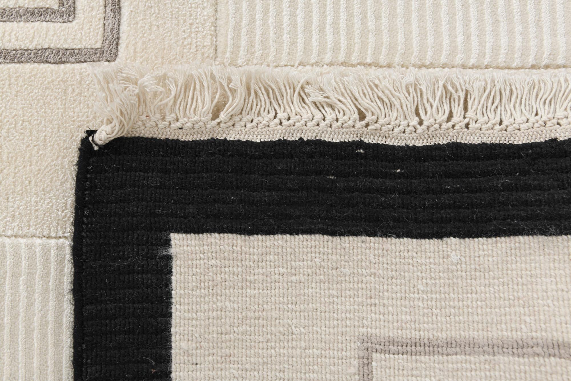 7' 10 x 10' Hand Knotted Darya Wool Rug