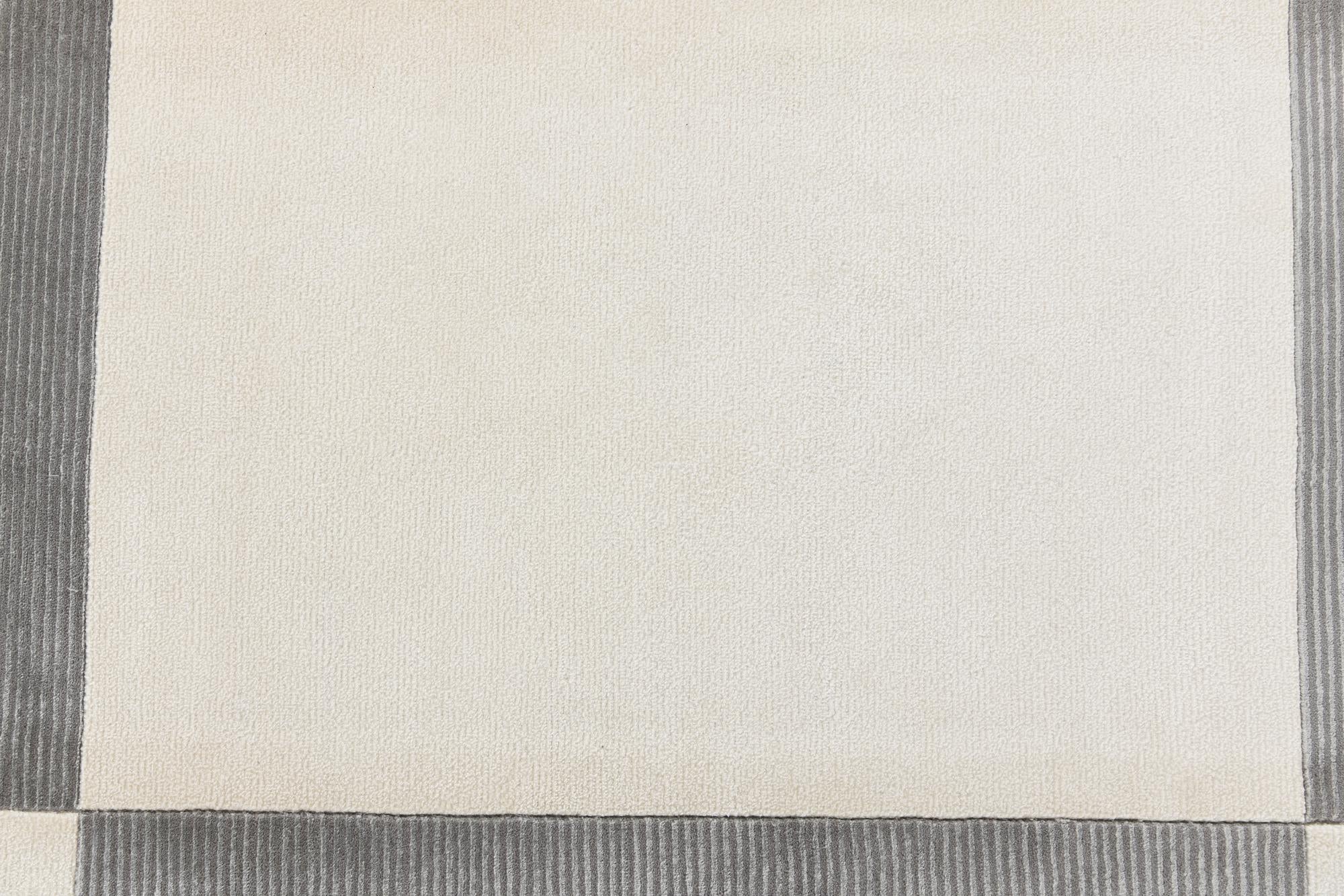 7' 10 x 9' 11 Hand Knotted Darya Wool Rug