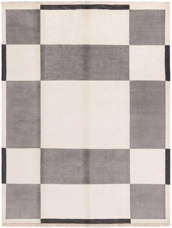 Detail image of 7' 10 x 9' 11 Hand Knotted Darya Wool Rug