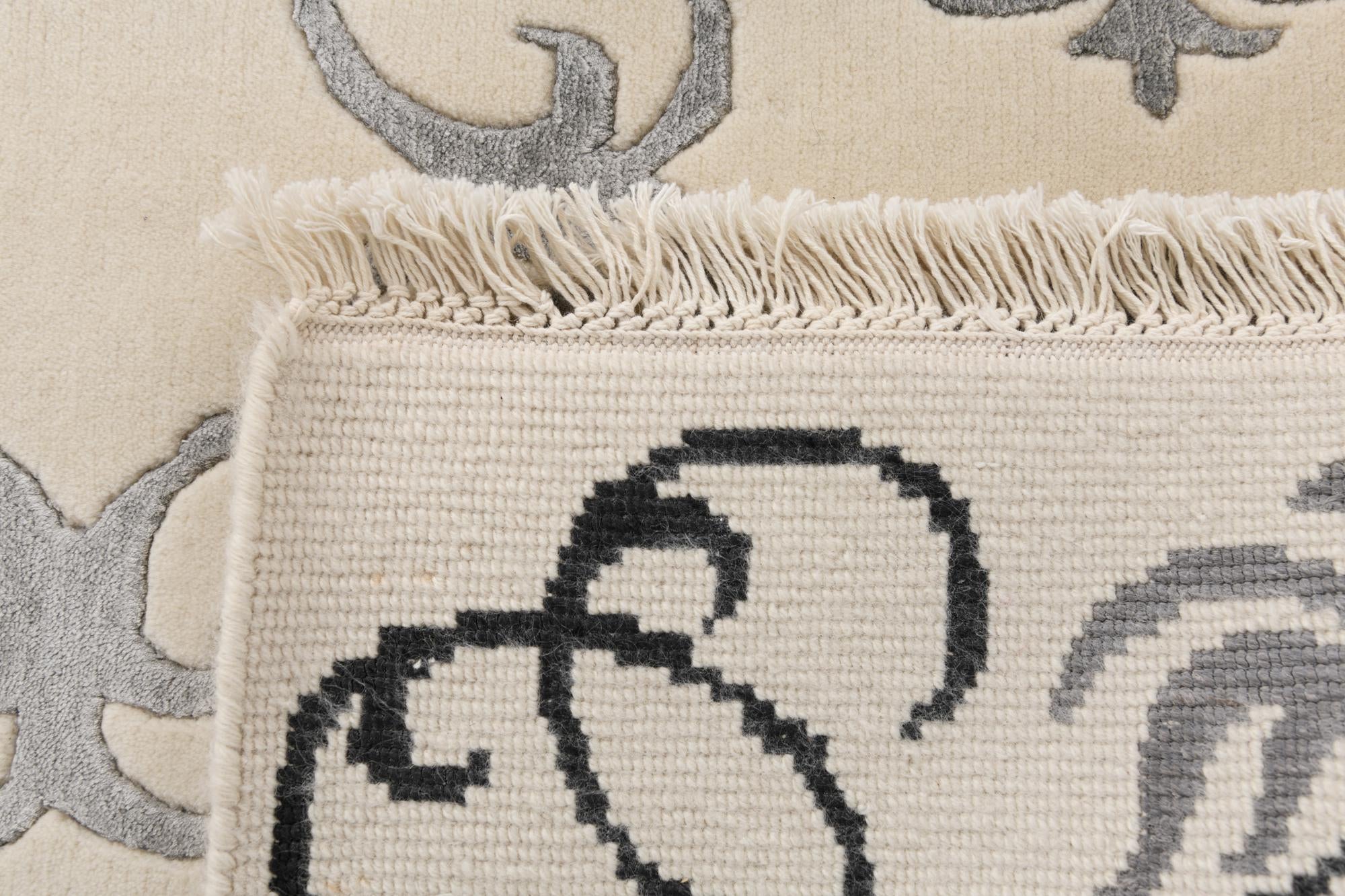 7' 10 x 9' 10 Hand Knotted Darya Wool Rug
