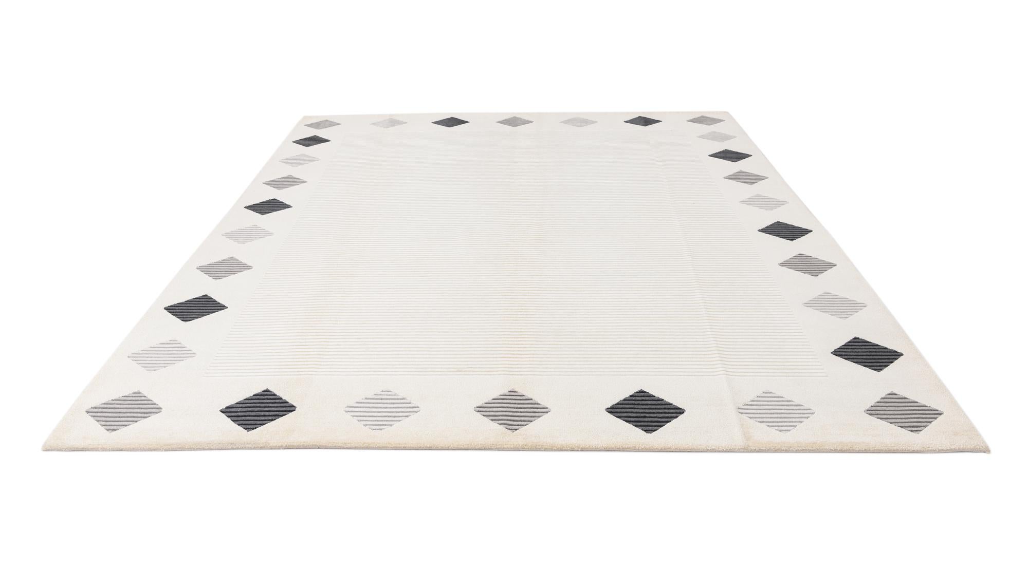 8' 1 x 9' 11 Hand Knotted Darya Wool Rug