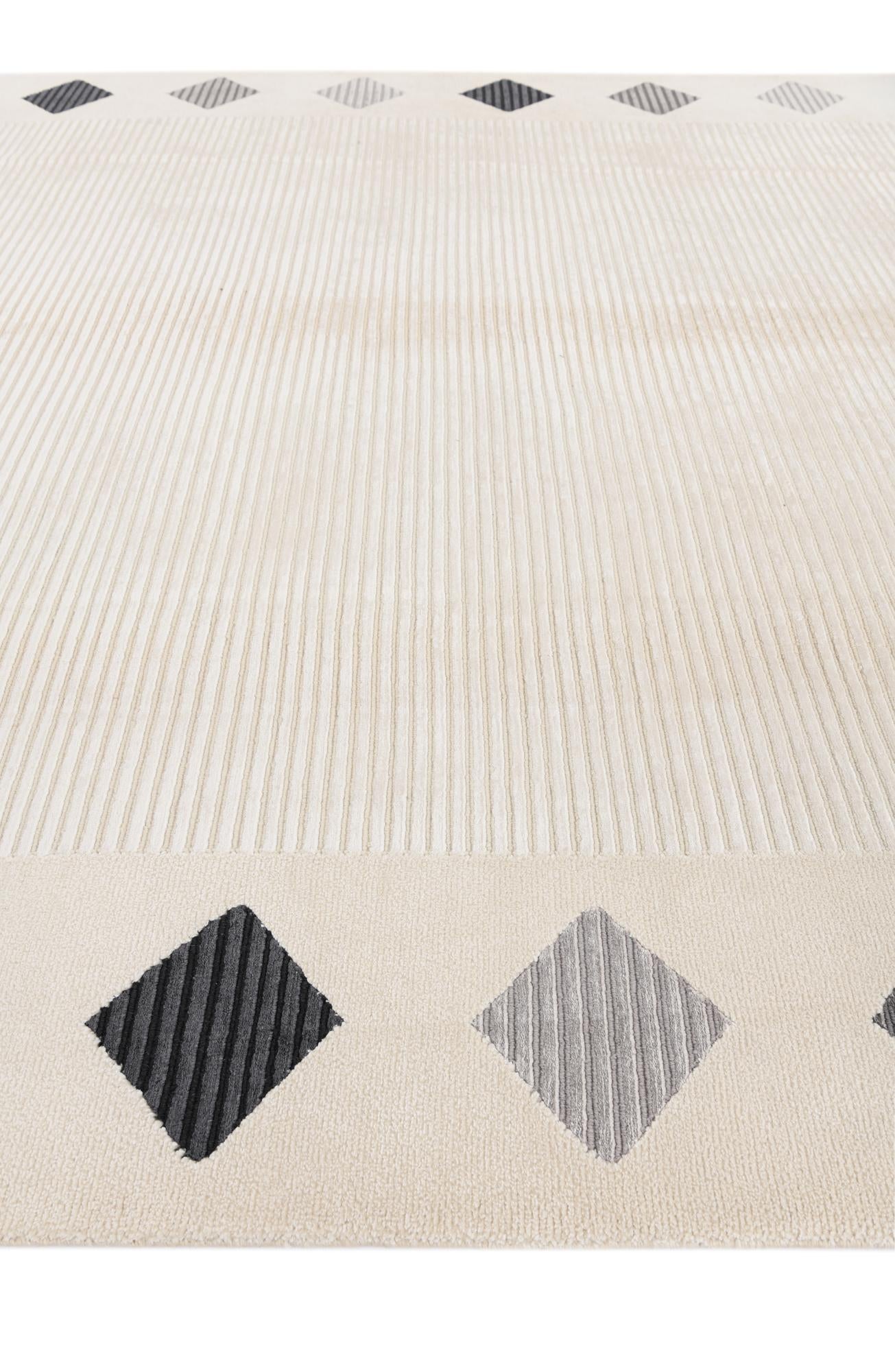 8' 1 x 9' 11 Hand Knotted Darya Wool Rug