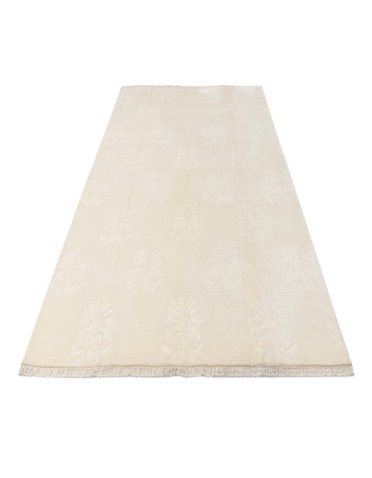 Detail image of 7' 11 x 10' 1  Hand Knotted Darya Wool Rug