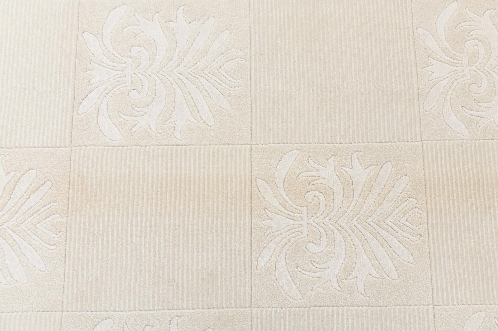 7' 11 x 10' 1 Hand Knotted Darya Wool Rug