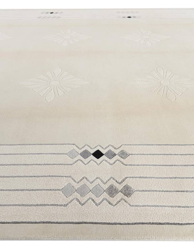 Detail image of 8' x 10'  Hand Knotted Darya Wool Rug