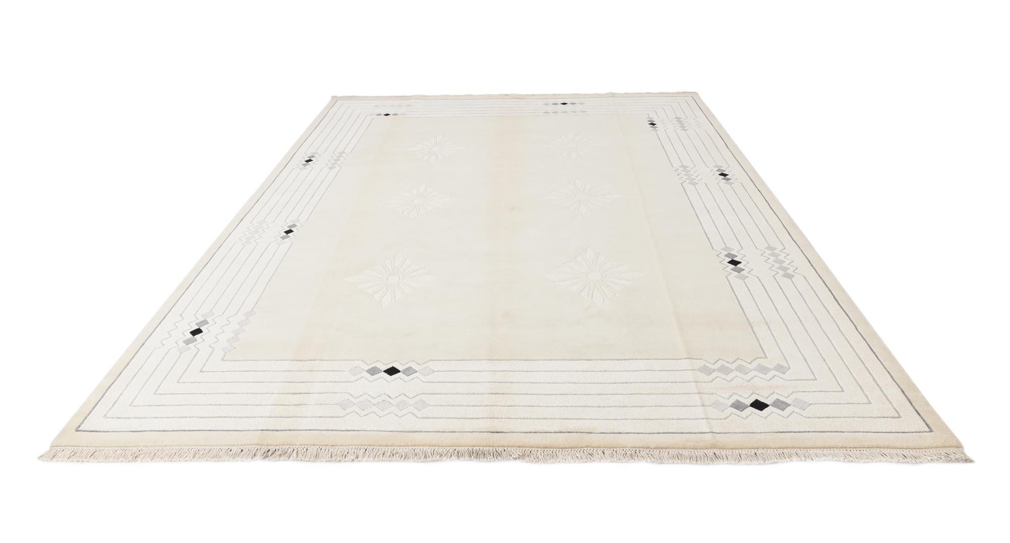 8' x 9' 11 Hand Knotted Darya Wool Rug