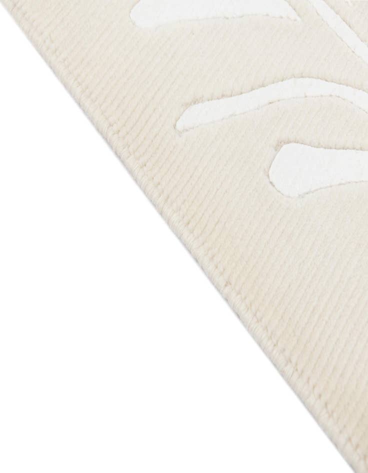 Detail image of 7' 9 x 10'  Hand Knotted Darya Wool Rug