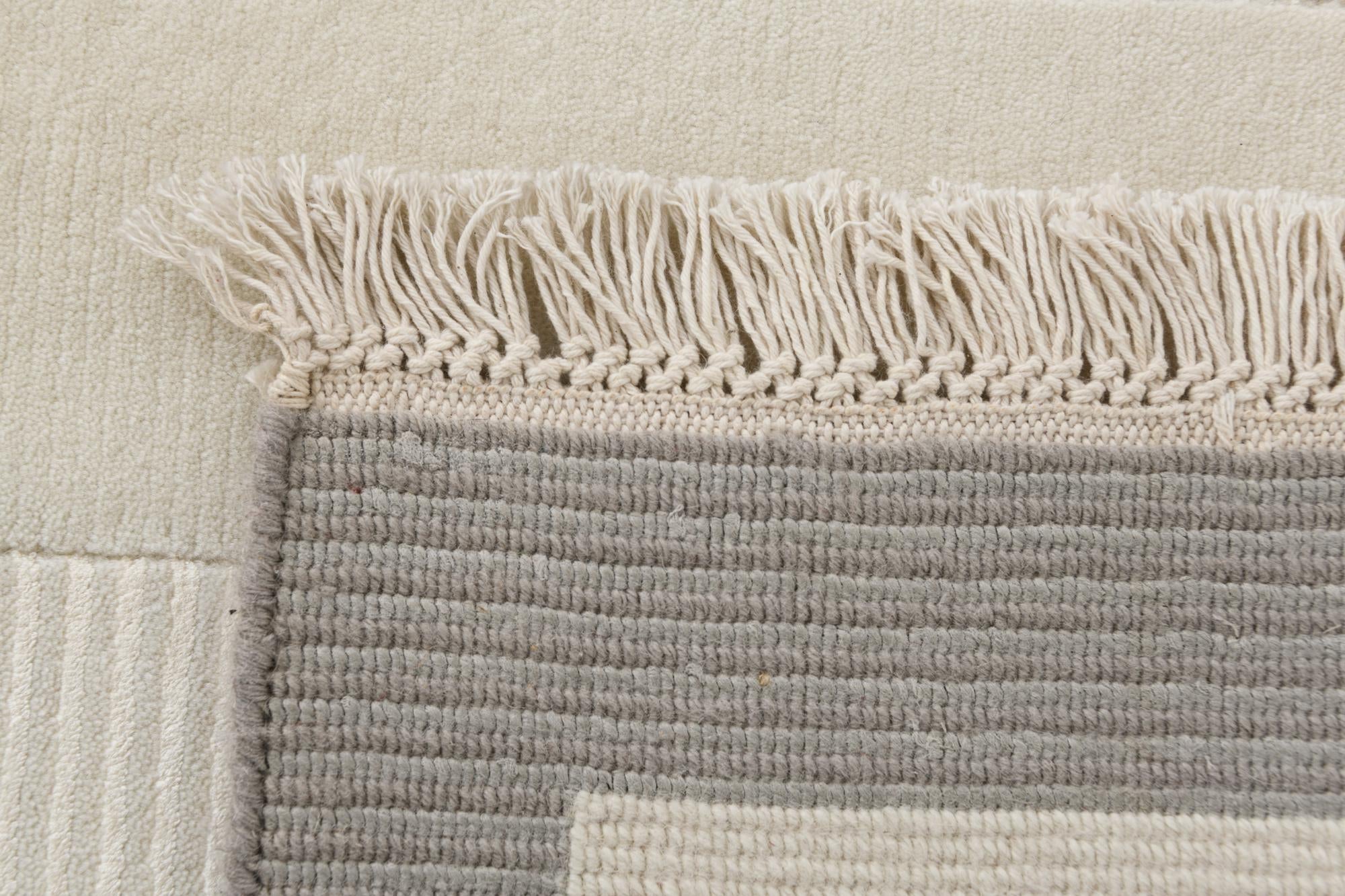 7' 10 x 9' 9 Hand Knotted Darya Wool Rug