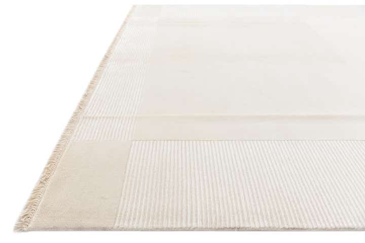 7' 11 x 9' 10 Hand Knotted Darya Wool Rug