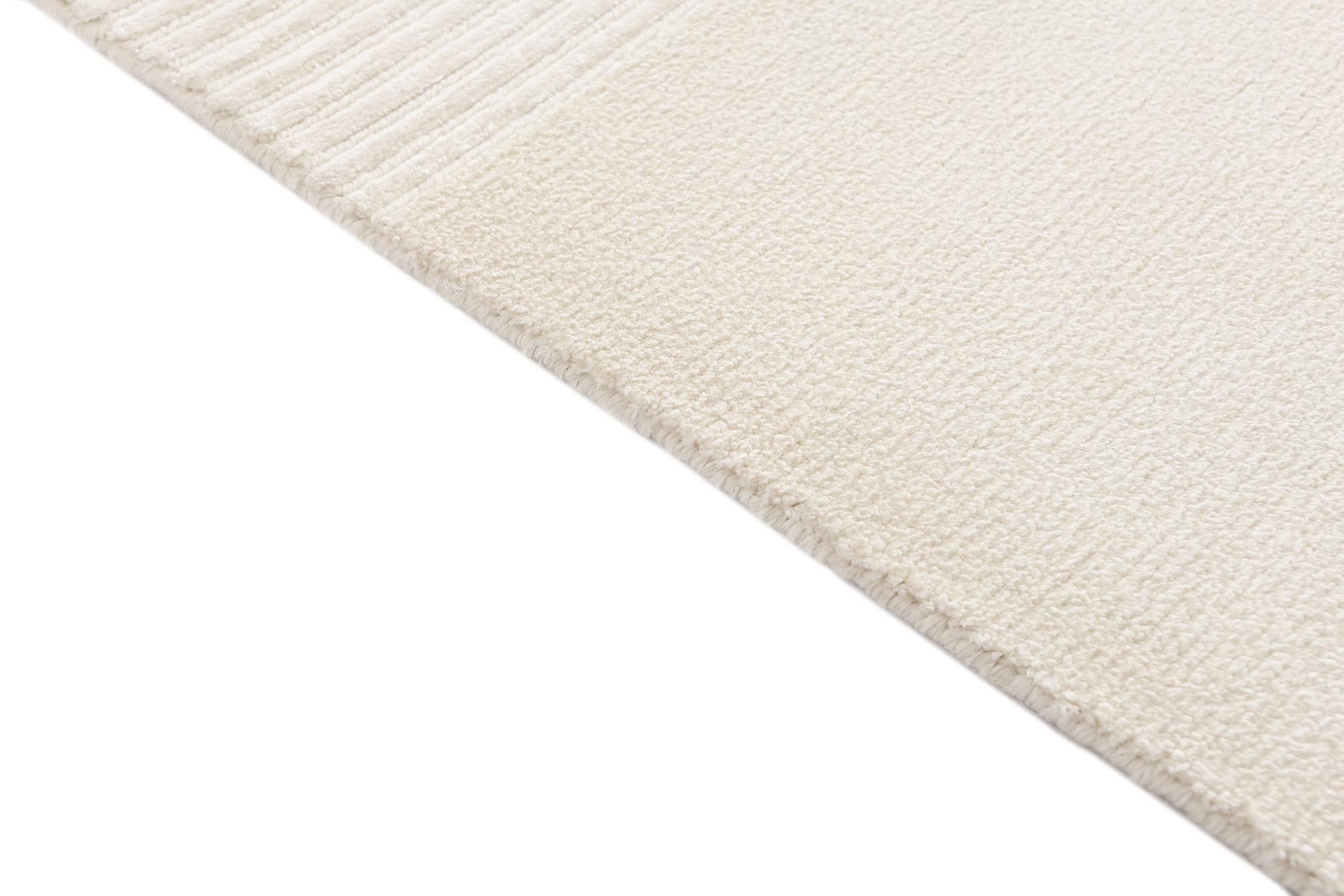 7' 11 x 9' 10 Hand Knotted Darya Wool Rug