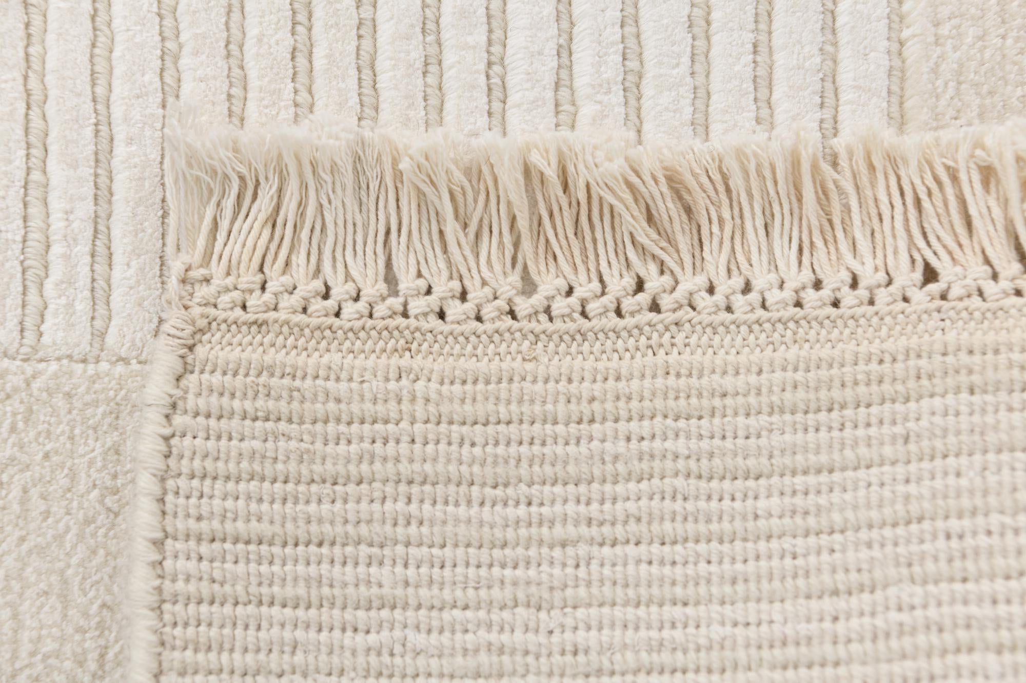 7' 11 x 9' 10 Hand Knotted Darya Wool Rug