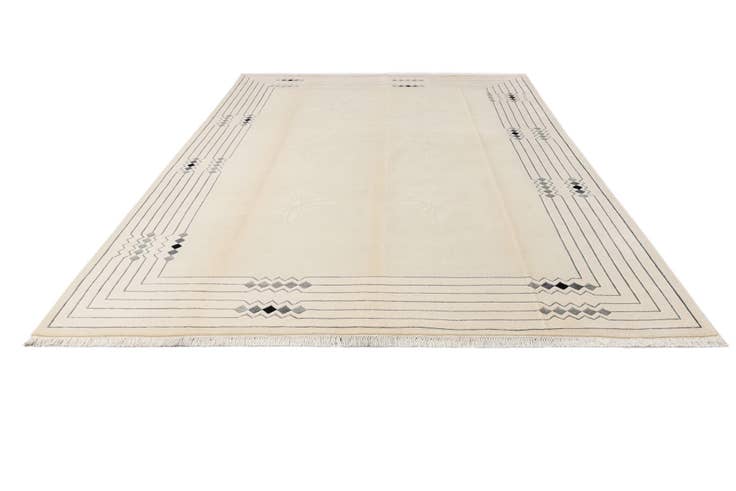 Detail image of 8' 2 x 11' 4 Hand Knotted Darya Wool Rug