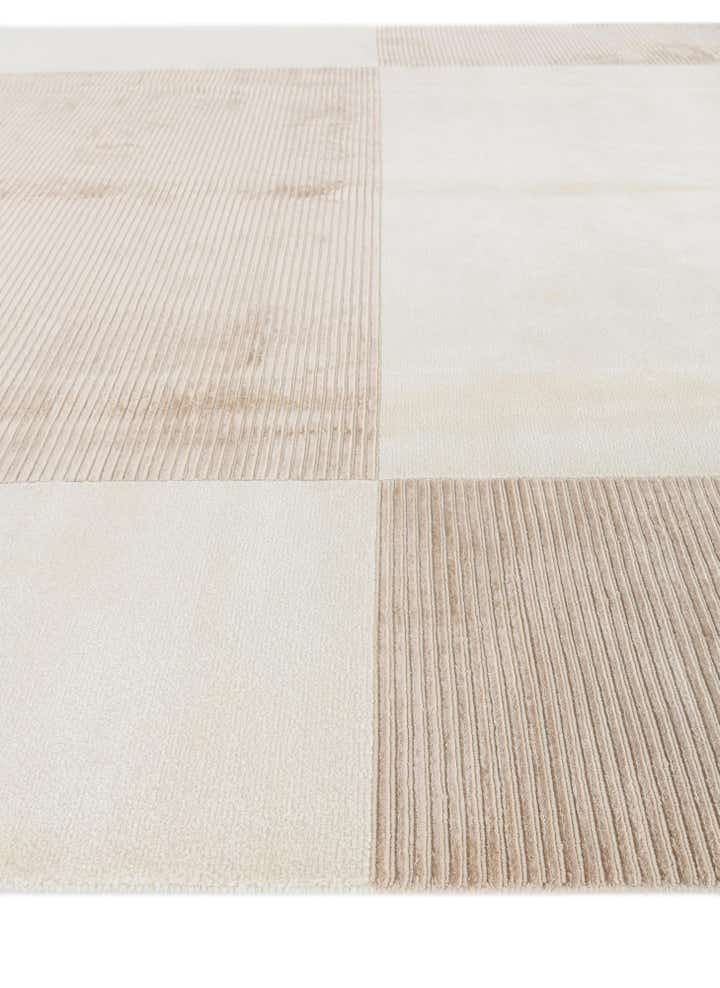 8' 1 x 11' 5 Hand Knotted Darya Wool Rug